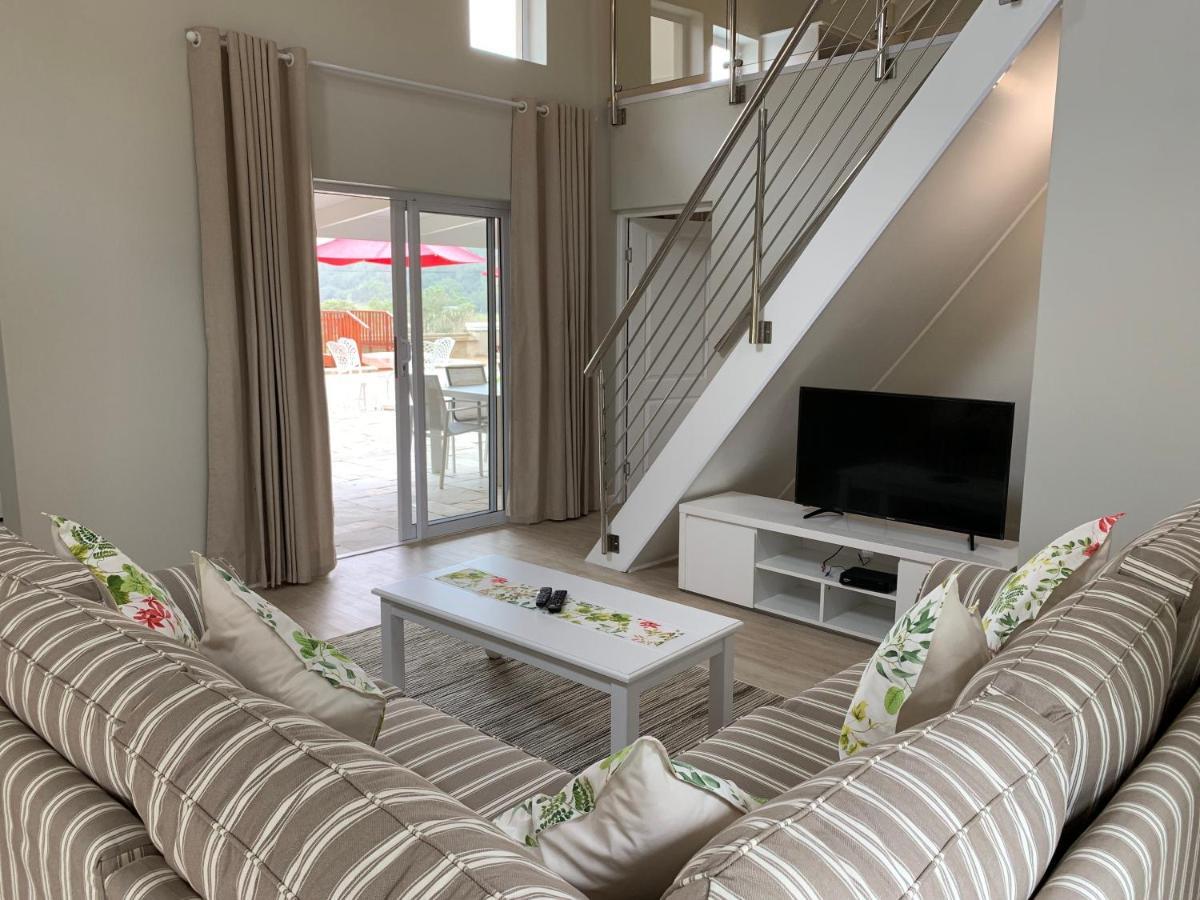 The Suites At Waterryk Eco Guest Farm Stilbaai Exteriör bild